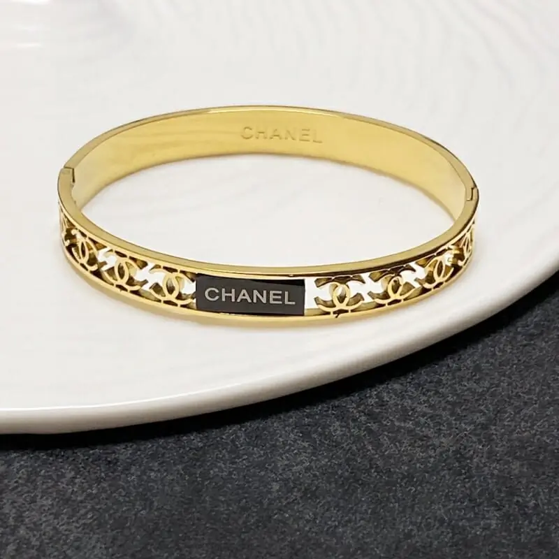 chanel bracelets s_122a527